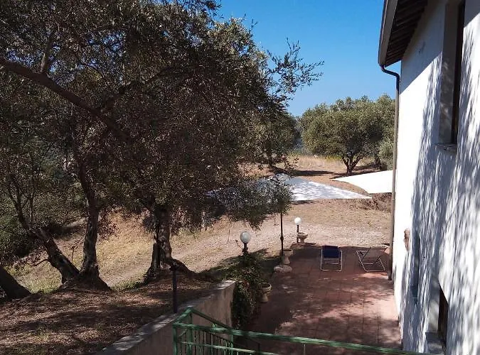 Bed & Breakfast L'antica Quercia 3*